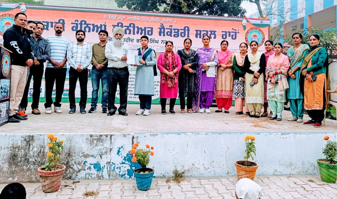 Nandini Sharma secured third place in the state-level poetry writing competition.